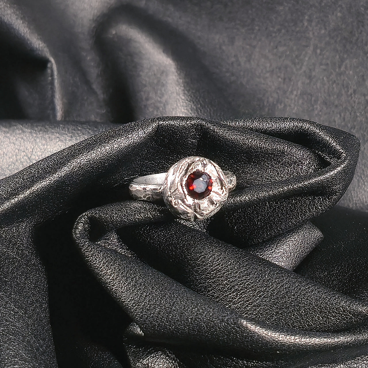 Caldera Ring