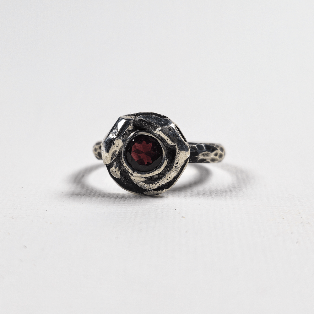 Caldera Ring
