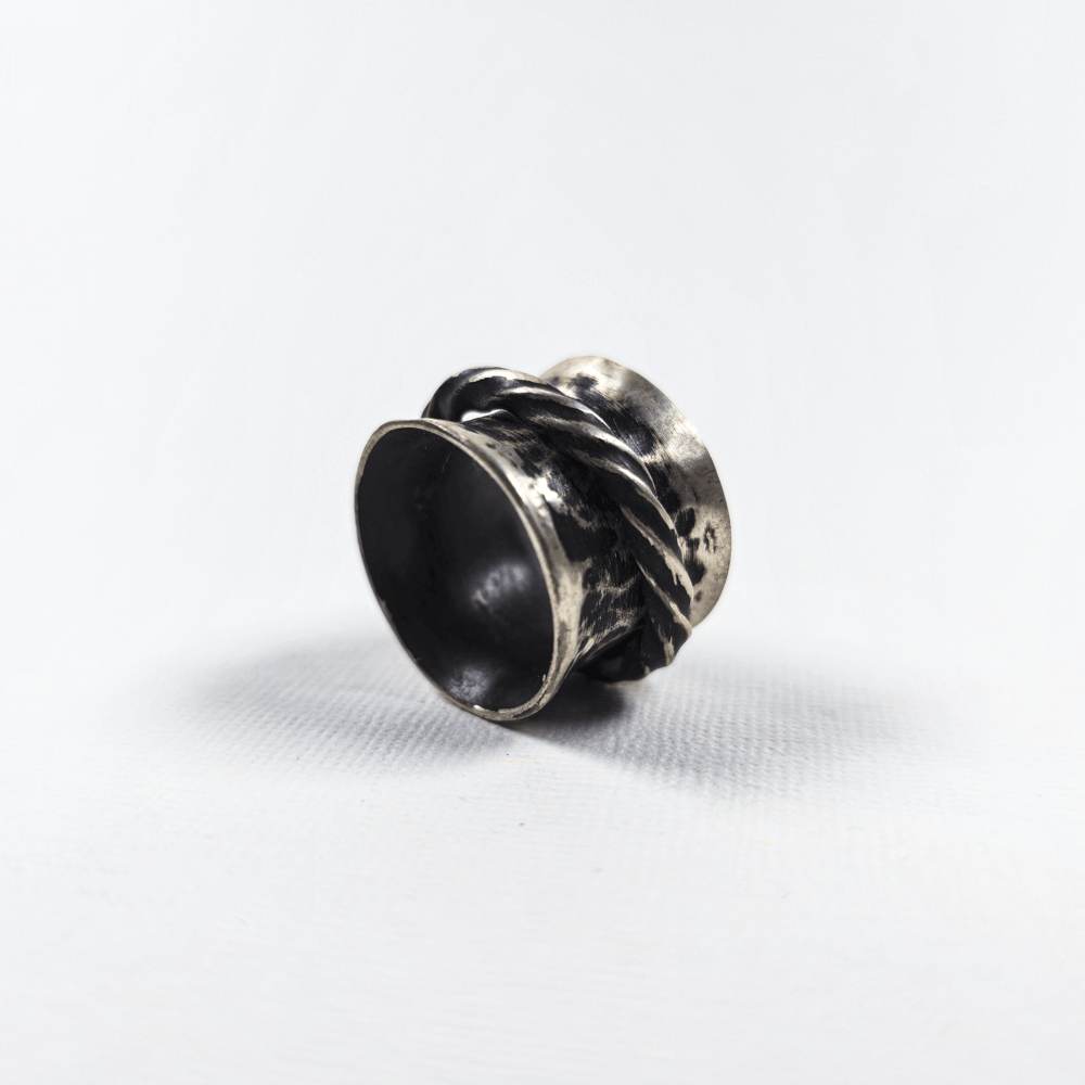 Gyre Ring